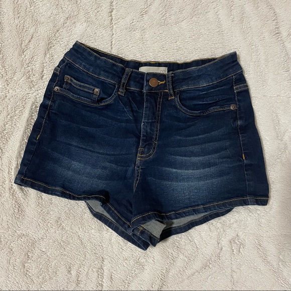 NWOT BP Denim Shorts / Size 27 - Picture 1 of 6